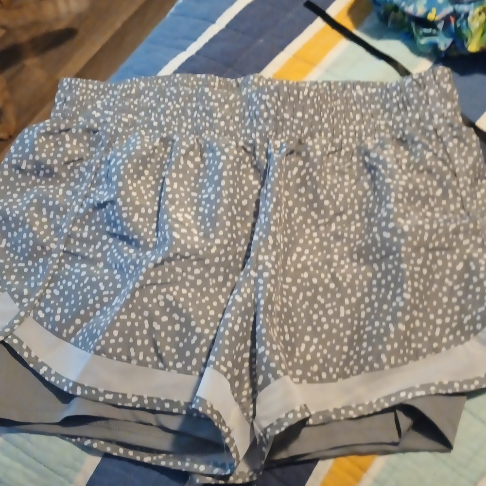 Workout shorts